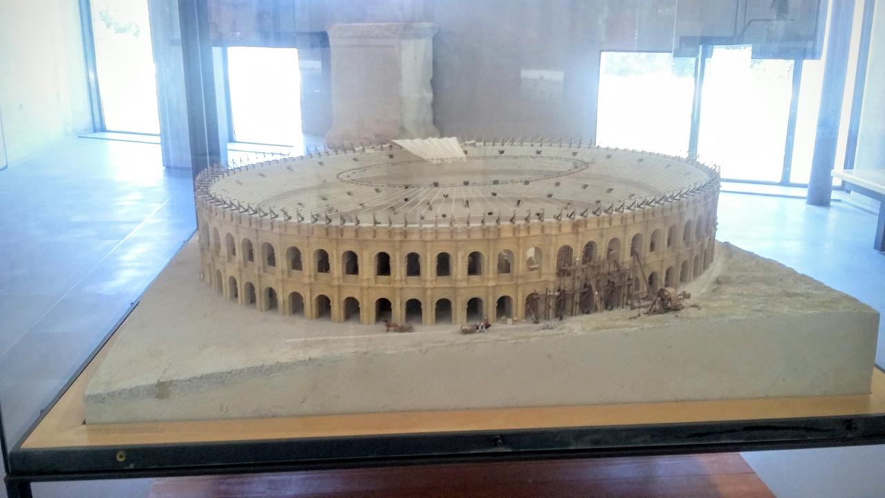 Arènes romaine